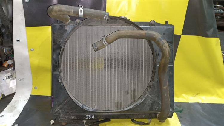 Радиатор основной Мицубиси Паджеро в Ставрополе 105204
